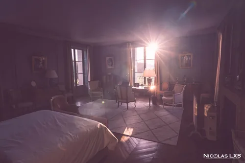 Chambre traversée par un rayon de soleil, Domaine du Réveillon