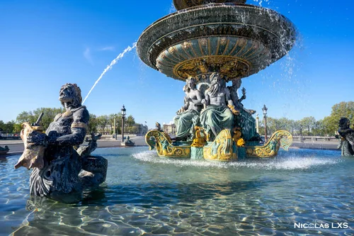 Fontaine des Mers, place de la Concorde